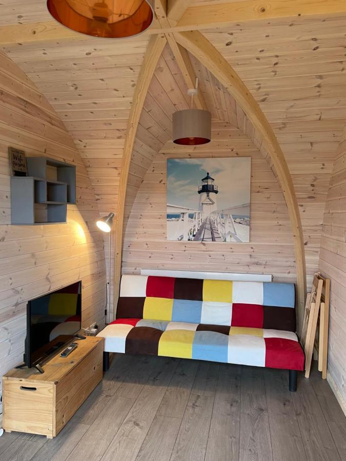 Hotel Hedgehog Glamping Pod School House Farm Leighton  Exteriér fotografie