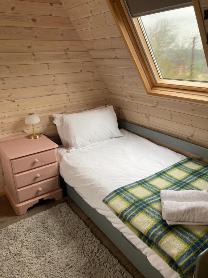 Hotel Hedgehog Glamping Pod School House Farm Leighton  Exteriér fotografie